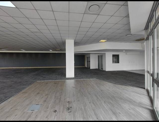 576M² RETAIL TO LET IN BRYANSTON